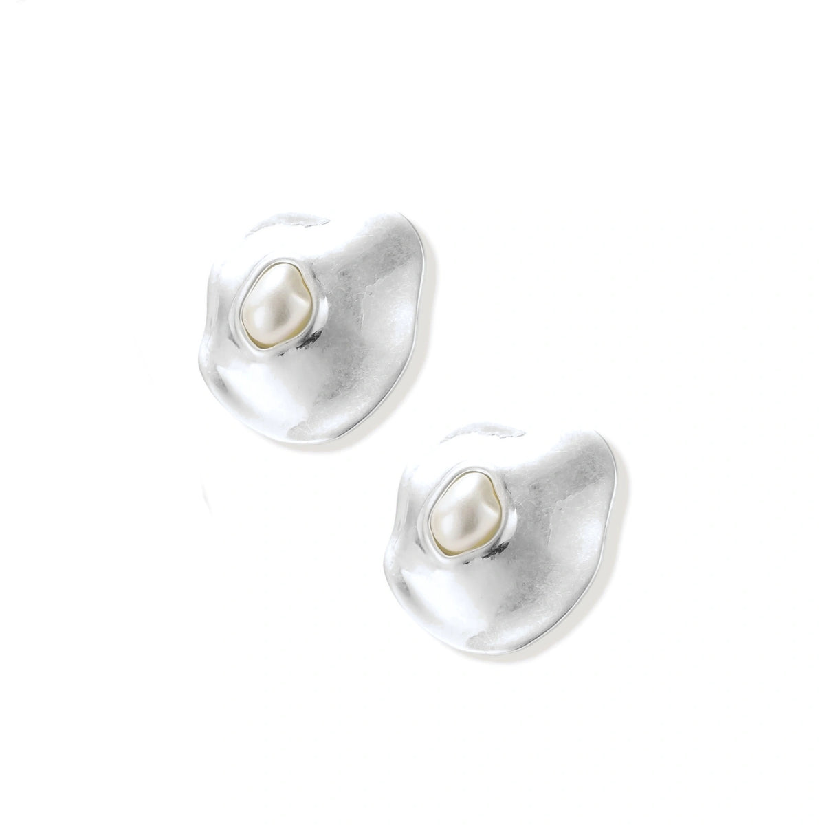 Fluid Stone Resin silver Studs